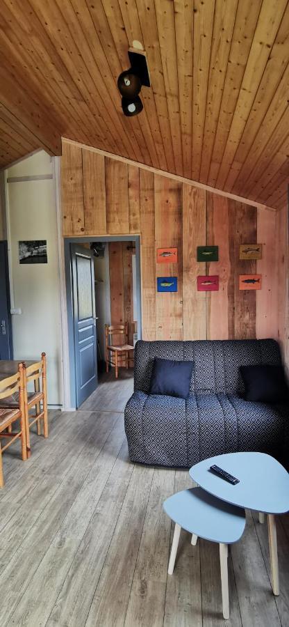 Saint-Aubin-le-Cloud Camping De La Chagnee מראה חיצוני תמונה