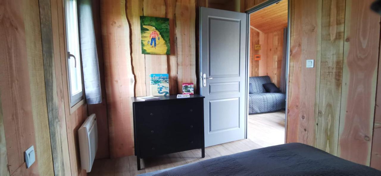 Saint-Aubin-le-Cloud Camping De La Chagnee מראה חיצוני תמונה